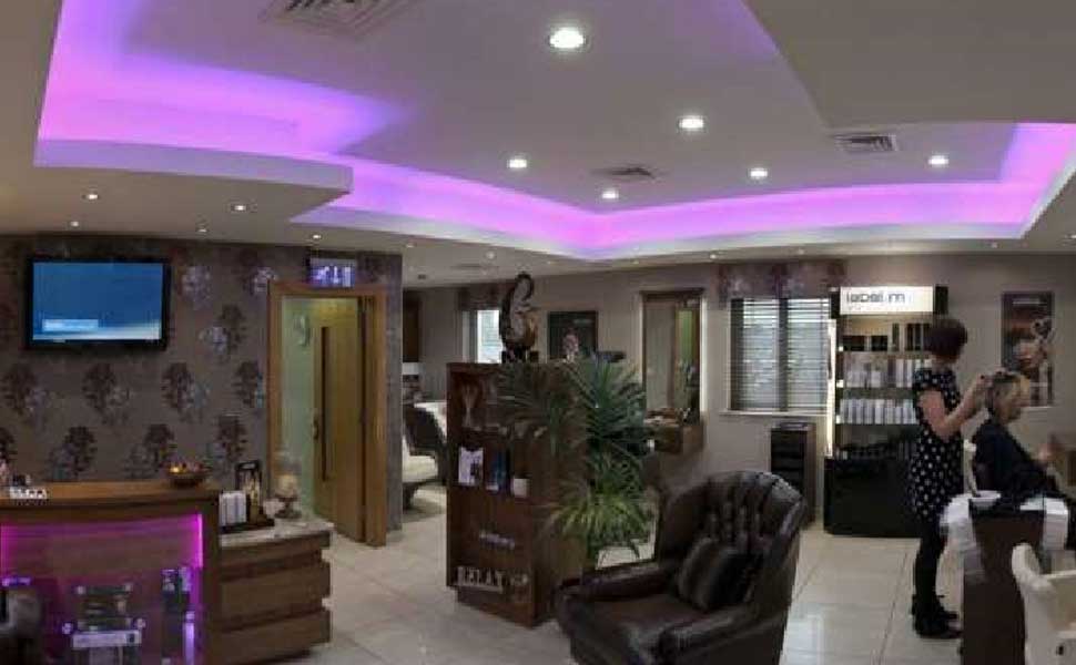 PRECISION HAIRDRESSING


